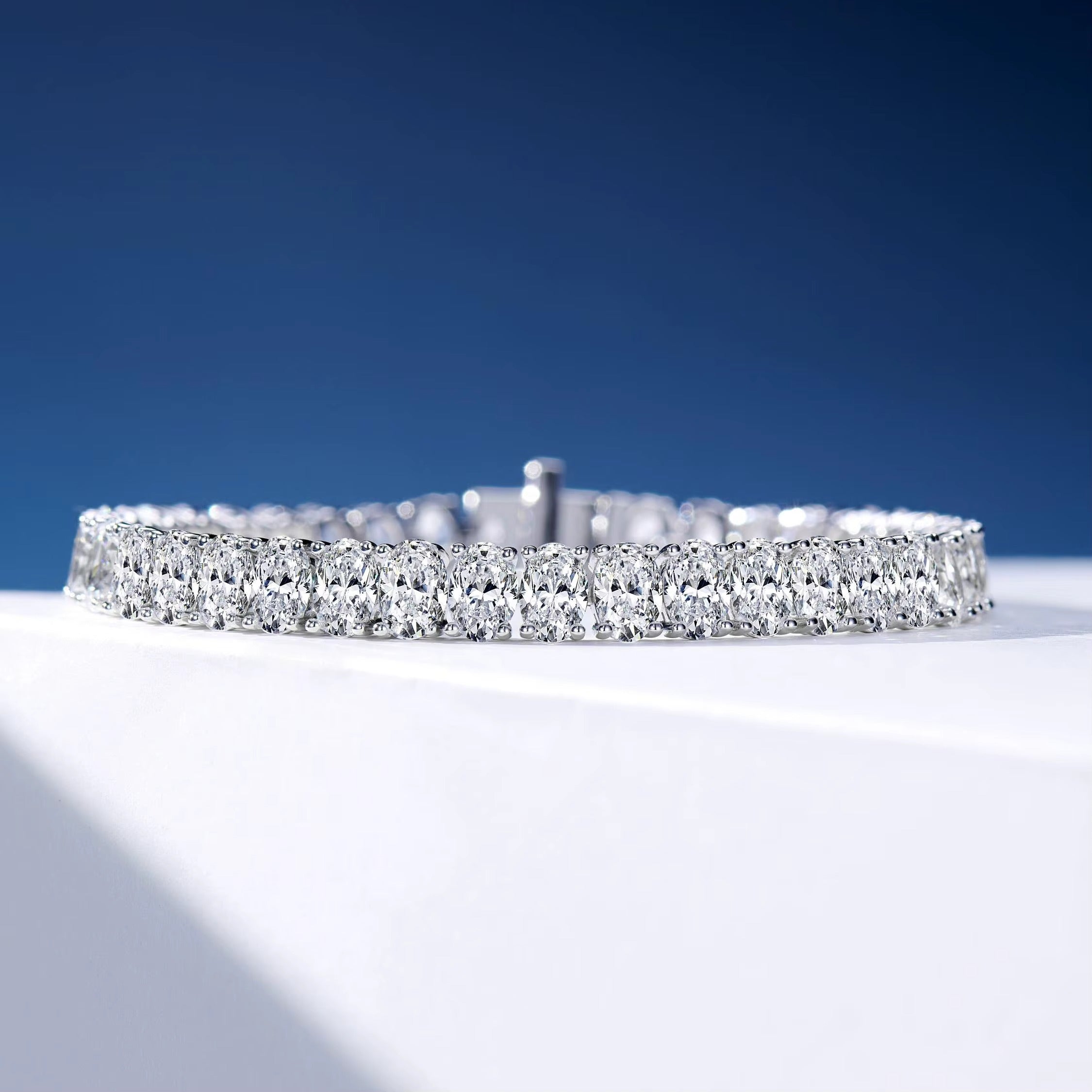 LAB GROWN 18.24ct. DIAMOND 14K WHITE GOLD BRACELET